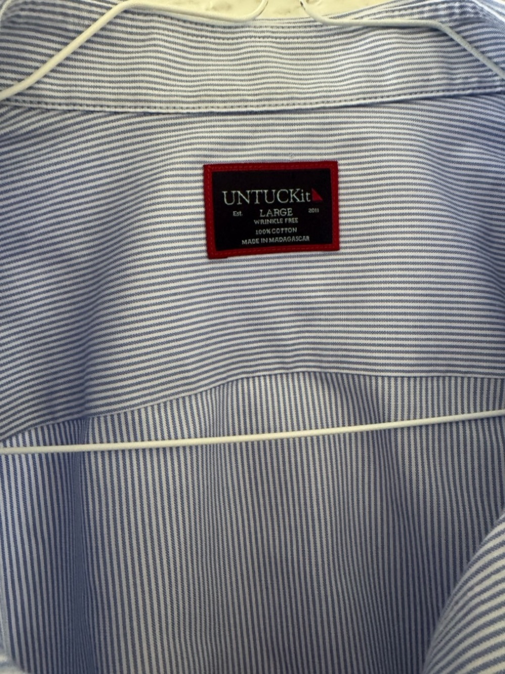 TWO UNTUCKit Dress Shirts - Bordeaux  Style, L - Picture 4 of 9